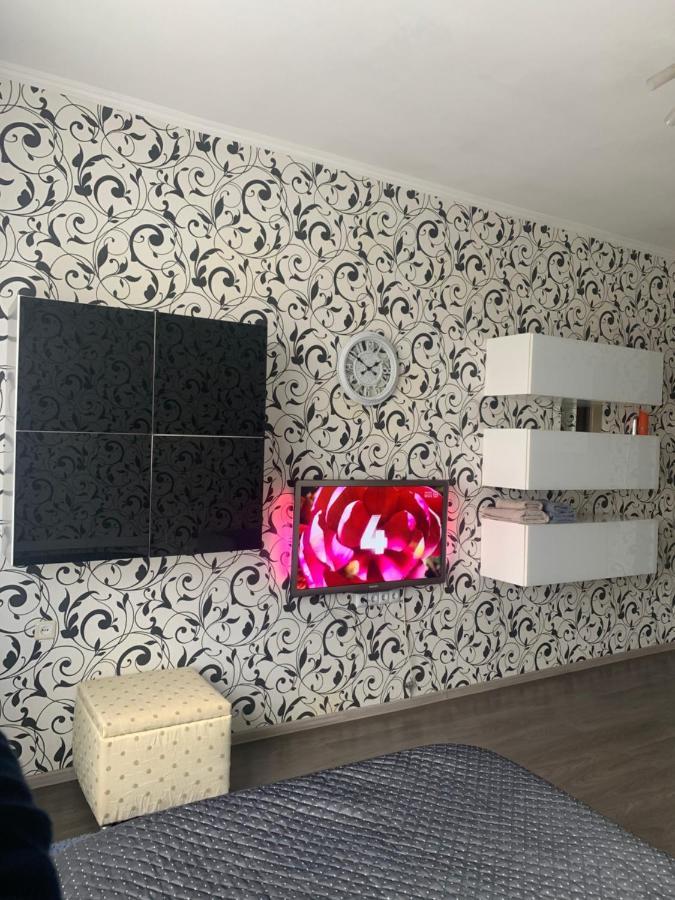 Apartament On Chernihivska キエフ エクステリア 写真