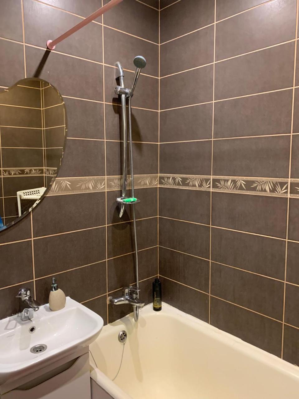 Apartament On Chernihivska キエフ エクステリア 写真