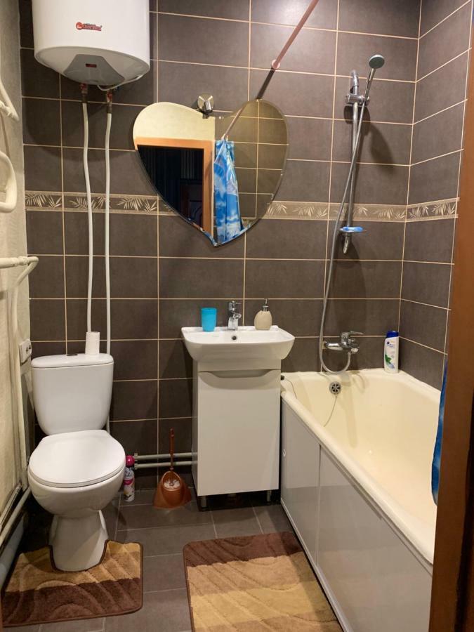 Apartament On Chernihivska キエフ エクステリア 写真